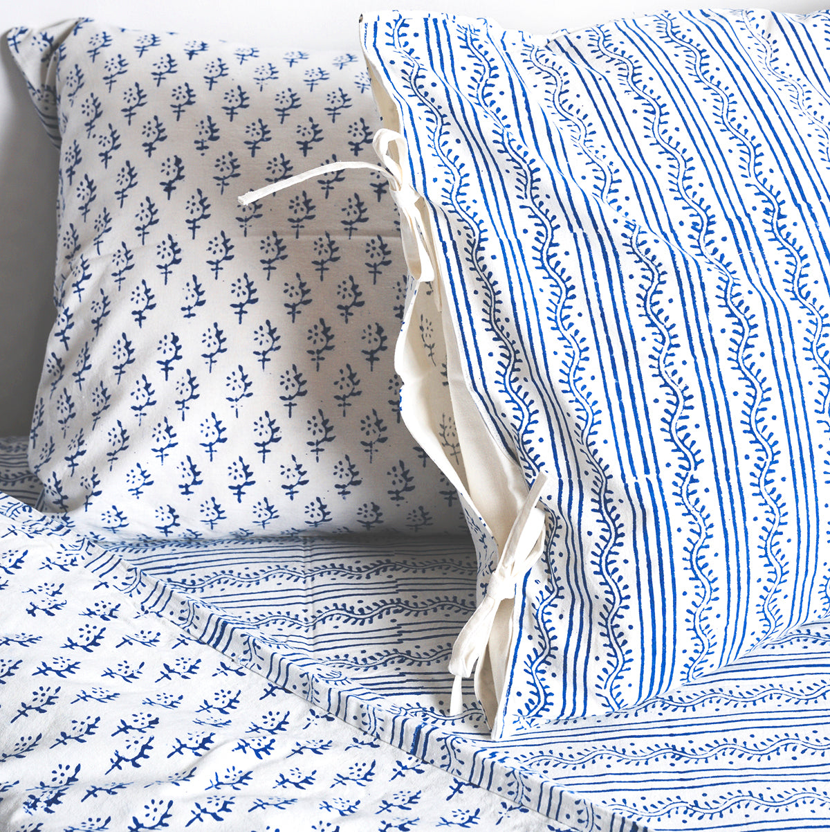 Tilonia® Queen Duvet Set - Centipede Stripe & Sprig in Blue