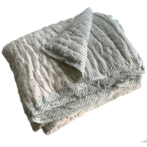 Proud Mary for Tilonia® Twin Quilt in Criss Cross in Grey